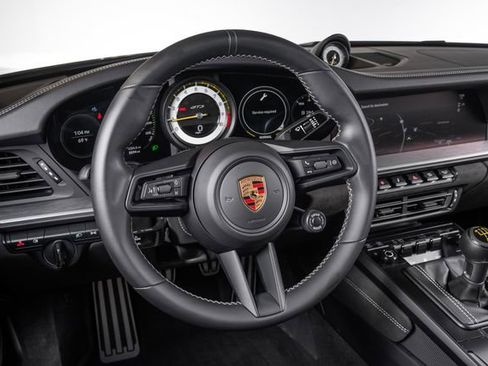 Used 2024 Porsche 911 GT3 RWD image 27
