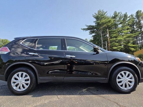 Used 2015 Nissan Rogue S AWD/4WD image 6