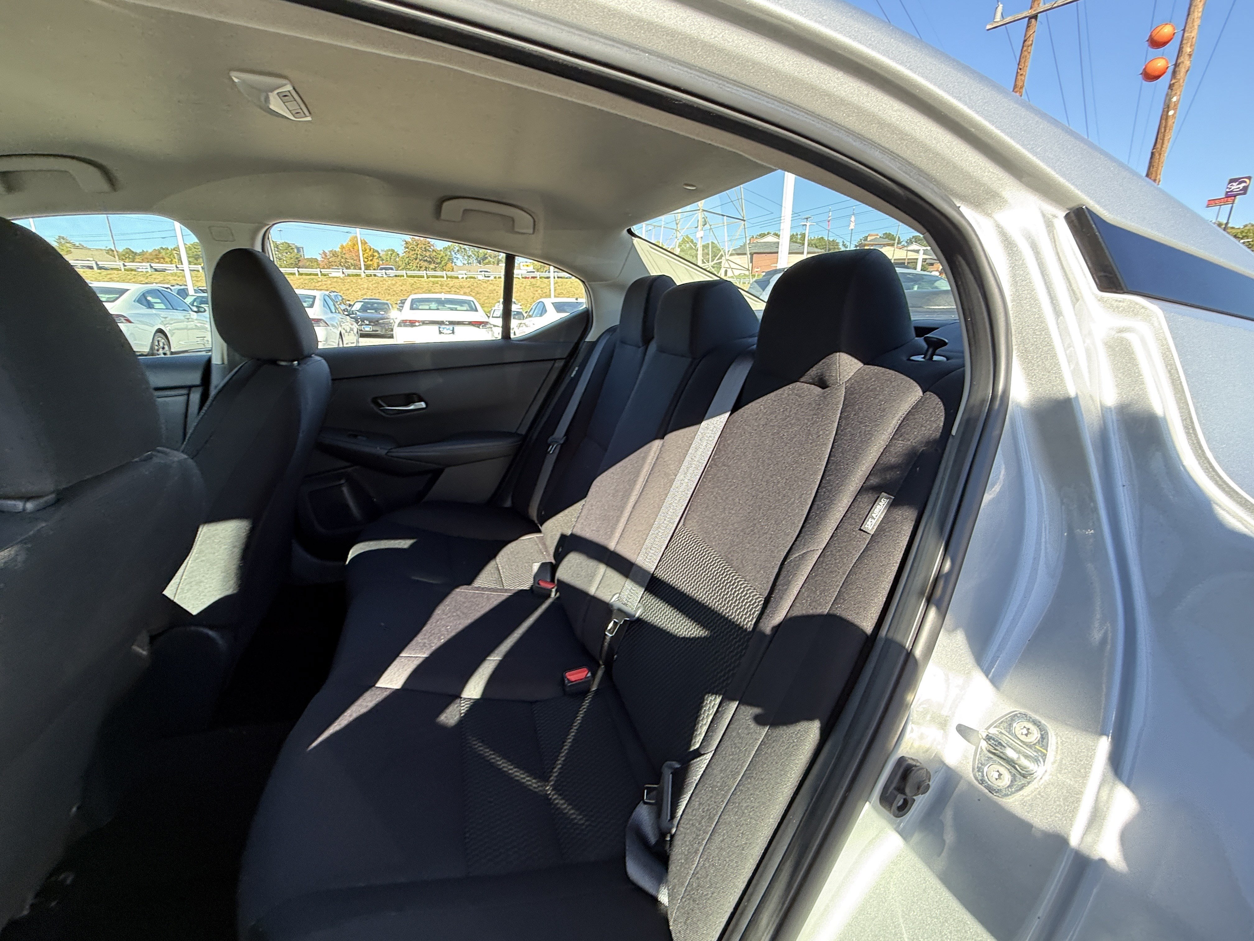 Used 2023 Nissan Sentra S FWD image 31