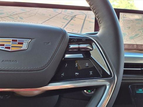 New 2026 Cadillac Escalade Platinum Sport AWD/4WD image 17
