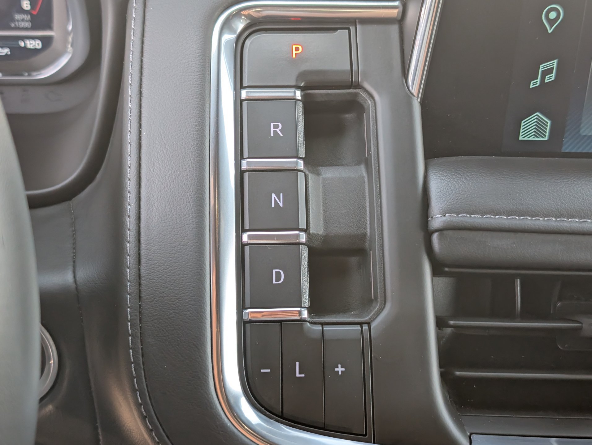 Certified 2024 Chevrolet Tahoe LT AWD/4WD image 20