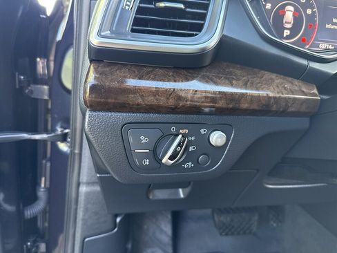 Used 2018 Audi Q5 Prestige AWD/4WD image 36