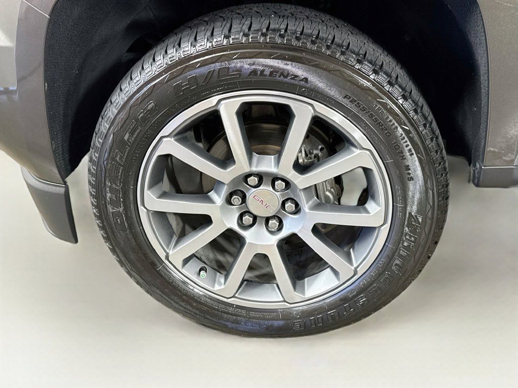 Used 2020 GMC Canyon Denali RWD image 38