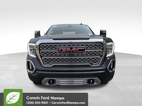 Used 2022 GMC Sierra 1500 Denali w/ Denali Reserve Package AWD/4WD image 8