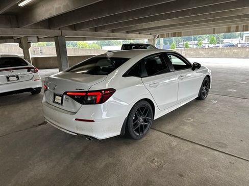 Used 2026 Honda Civic Sport image 4