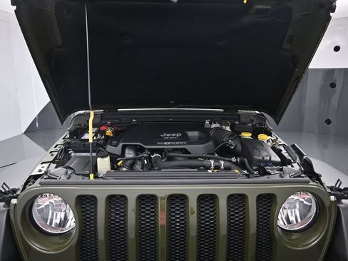 Used 2022 Jeep Wrangler Unlimited Sport AWD/4WD image 27