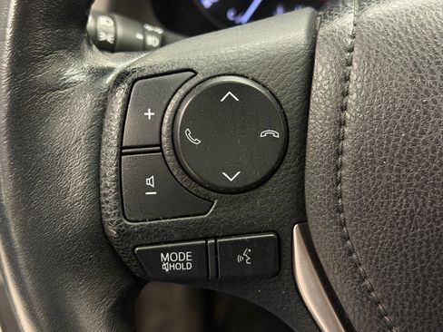 Used 2018 Toyota RAV4 Adventure image 14