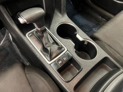 Used 2019 Kia Sportage LX FWD image 21