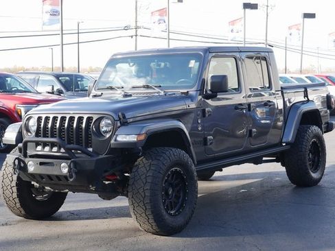 Used 2022 Jeep Gladiator Sport image 7