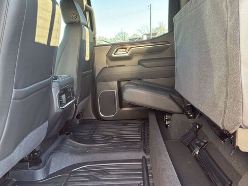 New 2026 GMC Sierra 1500 SLT w/ SLT Premium Plus Package image 39