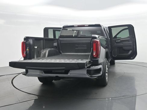 Used 2025 GMC Sierra 1500 SLT AWD/4WD image 49
