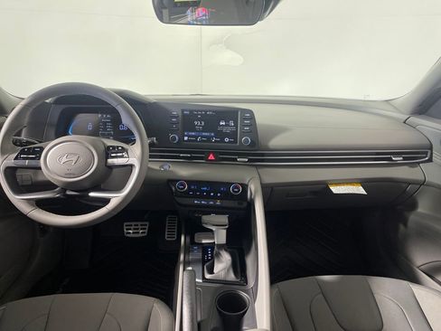 New 2026 Hyundai Elantra Sport image 14