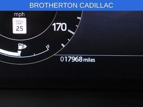 Used 2025 Land Rover Discovery Sport Dynamic SE AWD/4WD image 18