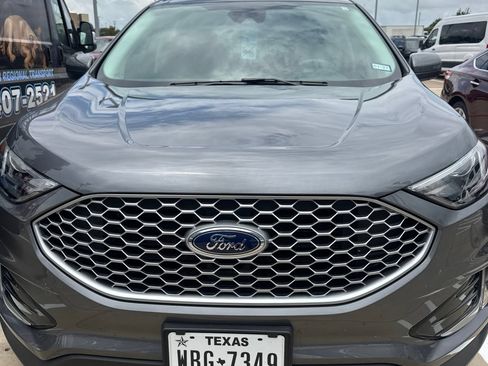 Used 2024 Ford Edge SEL w/ Convenience Package AWD/4WD image 2