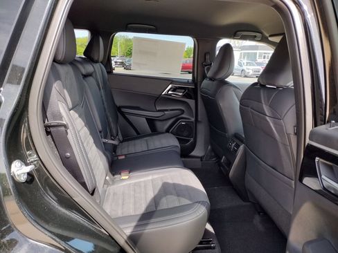 New 2026 Mitsubishi Outlander LE AWD/4WD image 10