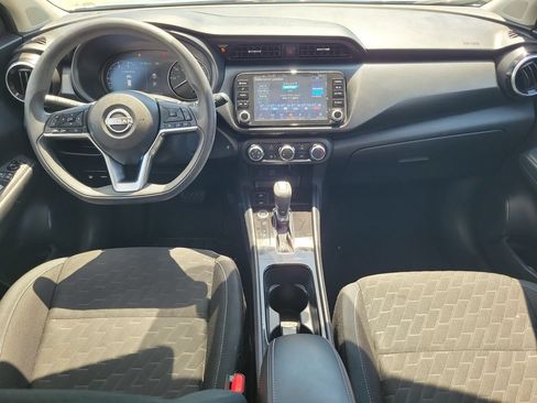 Used 2023 Nissan Kicks SV FWD image 12