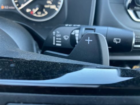 Used 2023 Nissan Rogue SV image 20