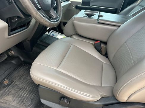 Used 2020 Ford F350 XL w/ STX Appearance Package AWD/4WD image 36