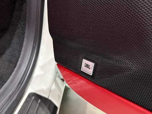 Used 2015 Ferrari 458 Spider RWD image 36