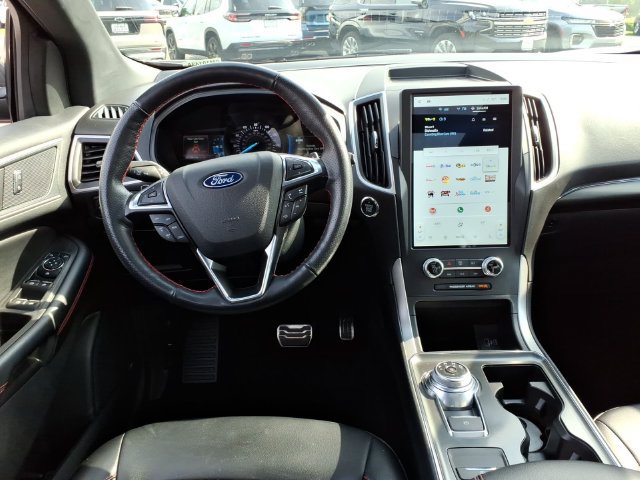 Used 2022 Ford Edge ST-Line w/ Class II Trailer Tow Package AWD/4WD image 9