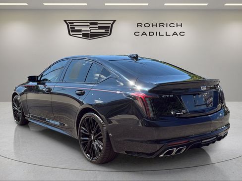 Certified 2022 Cadillac CT5 V w/ Premium Package AWD/4WD image 5