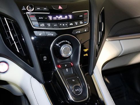 Certified 2025 Acura RDX w/ Technology Package image 19