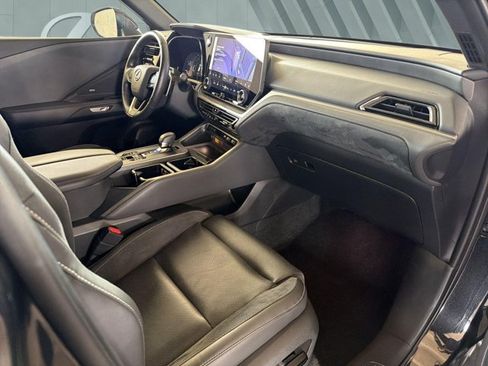 Certified 2025 Lexus TX 350 AWD w/ Technology Package image 24