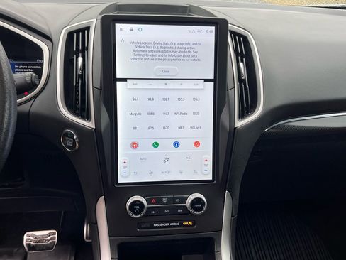 Used 2021 Ford Edge ST-Line image 18