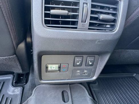 Certified 2023 Nissan Rogue Platinum w/ Platinum Premium Package FWD image 13
