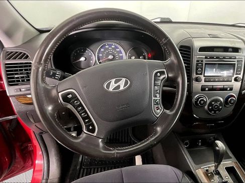 Used 2011 Hyundai Santa Fe SE FWD image 6