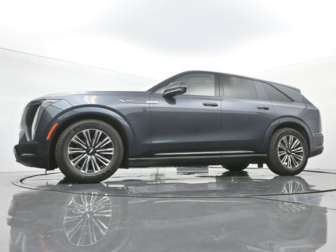 New 2026 Cadillac Escalade IQ Sport 1 w/ LPO, Floor Liner Package image 16