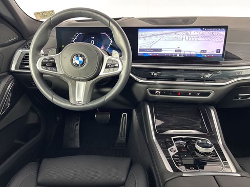 Used 2026 BMW X6 xDrive40i w/ Executive Package AWD/4WD image 29