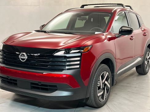 New 2026 Nissan Kicks SV w/ Cold Weather Package FWD image 2