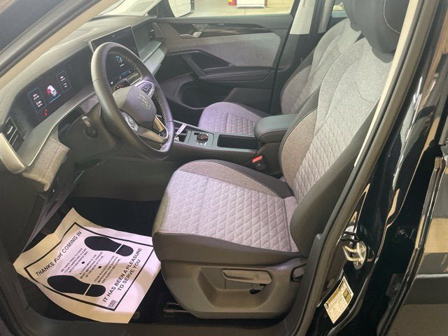 Certified 2025 Volkswagen Tiguan S AWD/4WD image 14