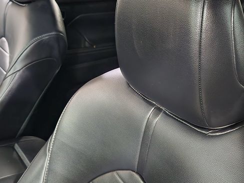 Used 2021 Toyota Highlander XLE FWD image 34