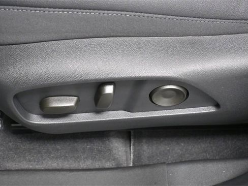 New 2026 Chevrolet Equinox LT w/ Convenience Package II image 14