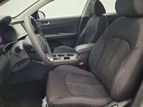 Used 2020 Kia Optima LX image 17
