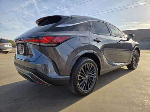 New 2026 Lexus RX 450h AWD image 3