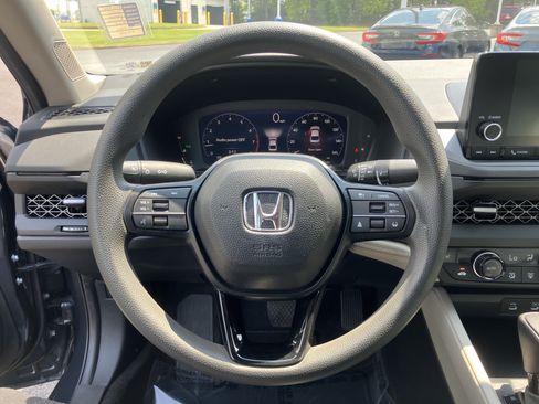 Used 2024 Honda Accord EX image 21