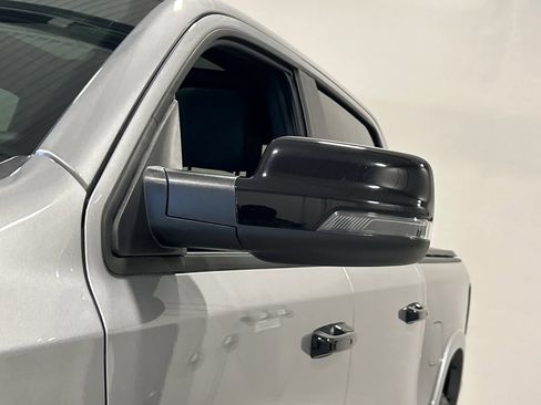 Used 2025 RAM 1500 Big Horn AWD/4WD image 13
