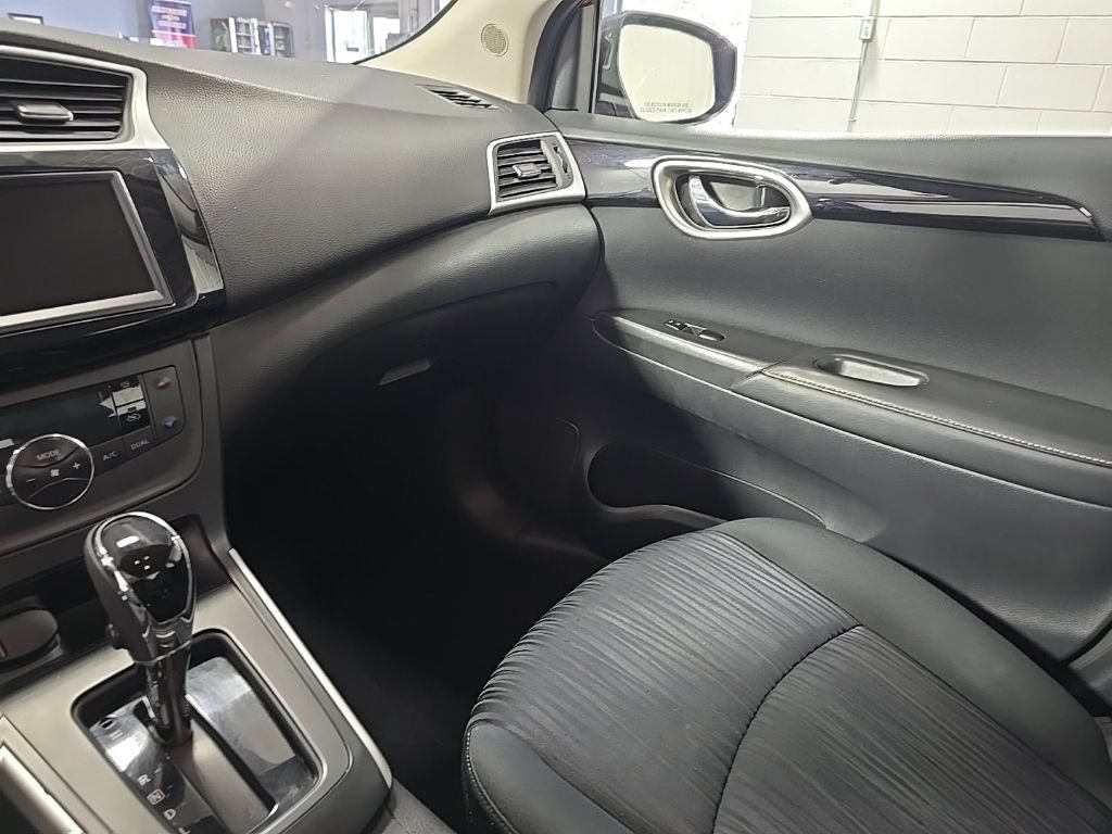 Used 2019 Nissan Sentra SV FWD image 26