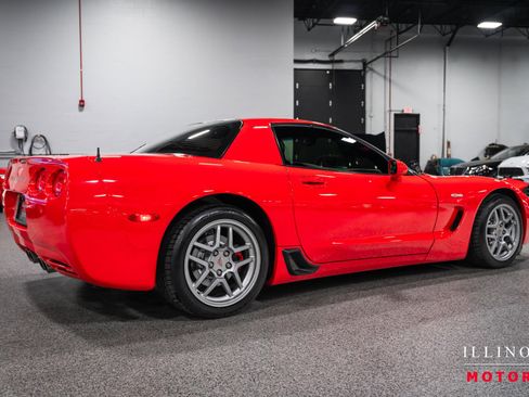 Used 2002 Chevrolet Corvette Z06 w/ Memory Pkg image 5