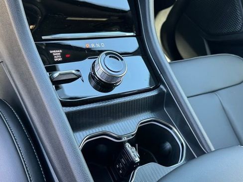 New 2025 Jeep Grand Cherokee L Limited w/ Black Appearance Package image 23