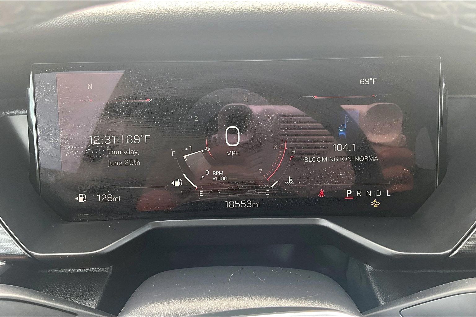 Used 2025 GMC Acadia Elevation FWD image 24