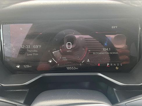 Used 2025 GMC Acadia Elevation FWD image 24