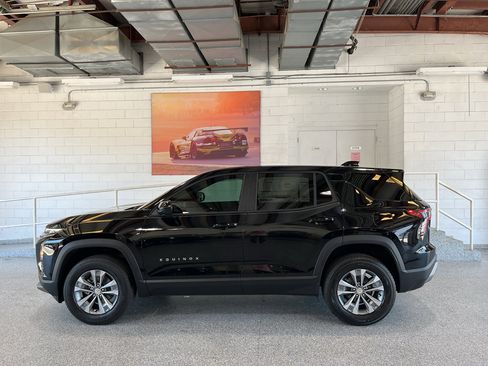 New 2026 Chevrolet Equinox LT FWD image 5