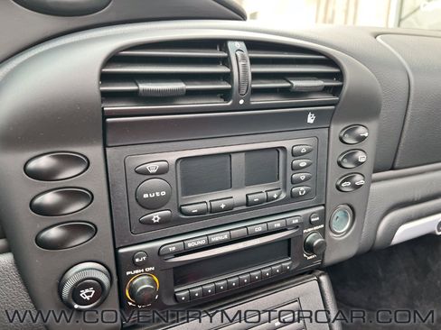 Used 2004 Porsche Boxster S image 16