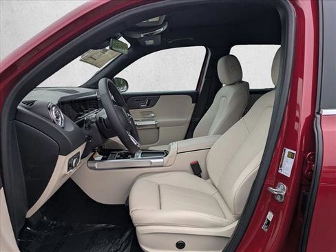 New 2026 Mercedes-Benz GLB 250 4MATIC image 4