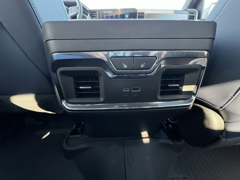 Certified 2024 Chevrolet Silverado 1500 High Country w/ High Country Premium Package image 22