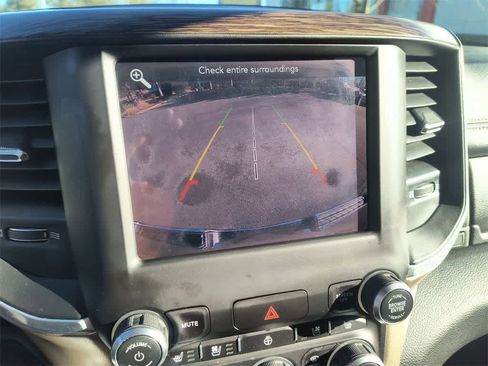 Used 2019 RAM 1500 Laramie image 17